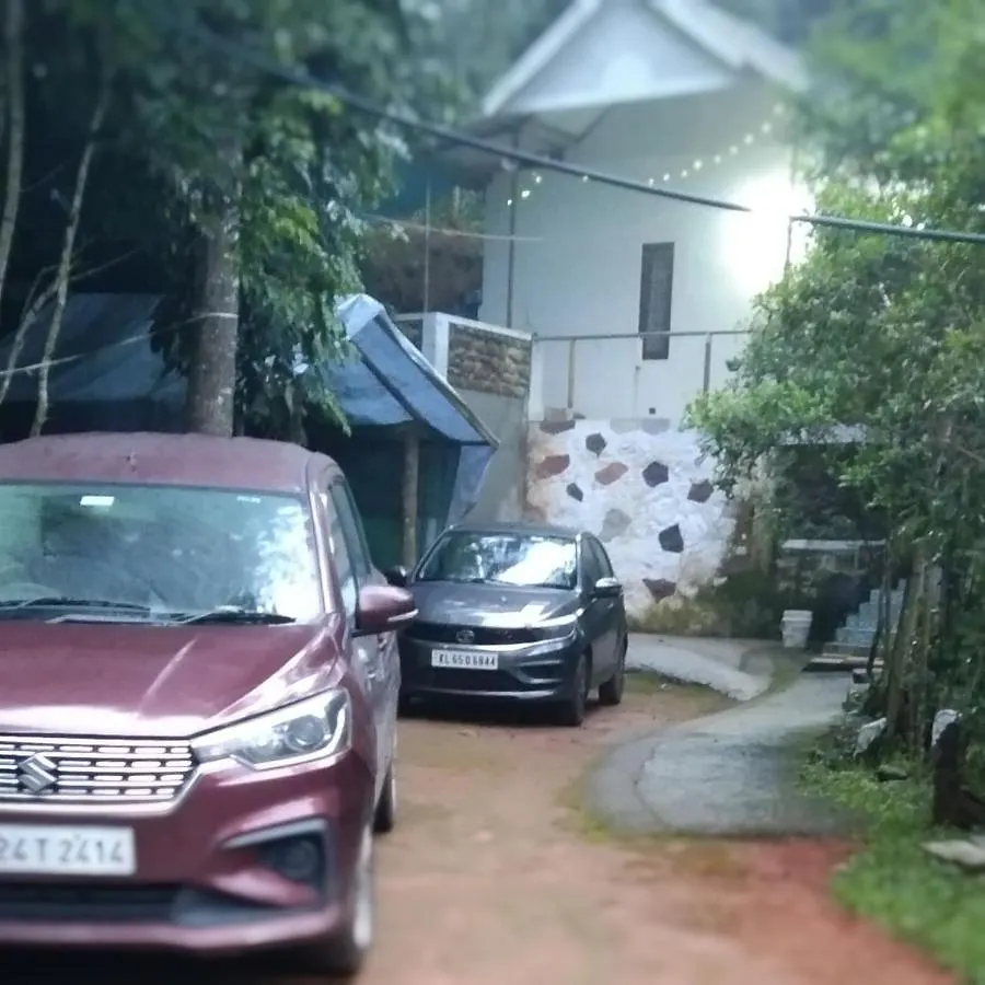 Munnar Green Portico Cottage