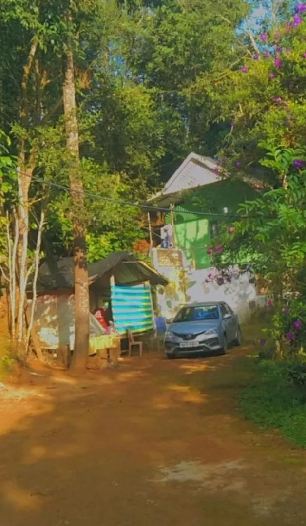 Munnar Green Portico Cottage Resort